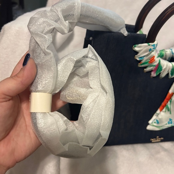 NWOT Kate Spade Ridgefield Street Katarina Colorful Scarf Wood & Denim Satchel - Picture 10 of 10